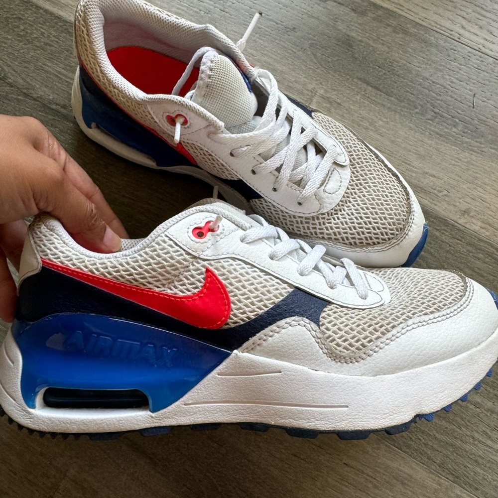 Nike Air Max SYSTM BG Boys' Sneaker - Picture 2 of 16
